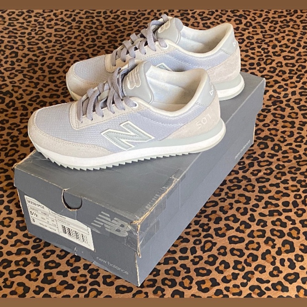 New Balance Women's Light Gray Sneakers